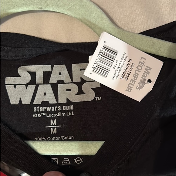 NWT Mens Star Wars Christmas Shirt size Medium - Picture 3 of 7